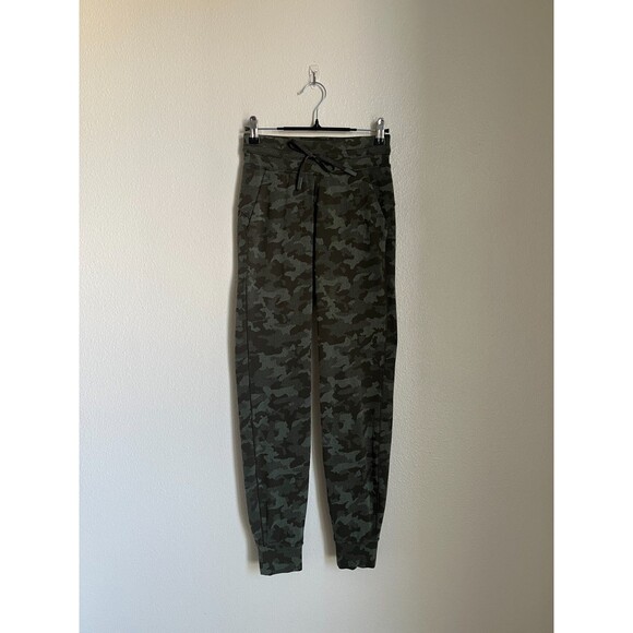 Lululemon Ready to Rulu Jogger 29" in Heritage Camo Dark Olive Green Size US 2 - Picture 1 of 5